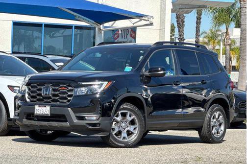 2023 Honda Passport AWD TrailSport
