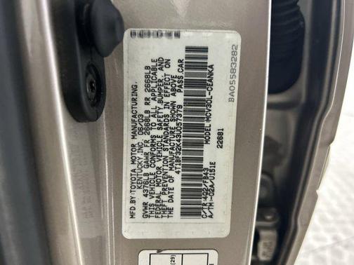 2003 Toyota Camry LE V6