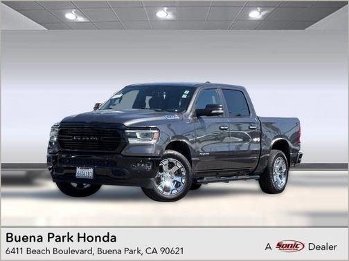 Granite Crystal Metallic Clearcoat 2020 RAM 1500 Big Horn/Lone Star