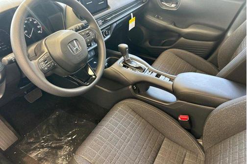 Modern Steel Metallic 2026 Honda HR-V LX