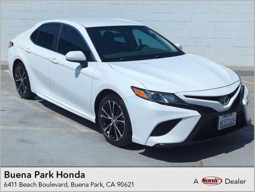 2018 Toyota Camry SE