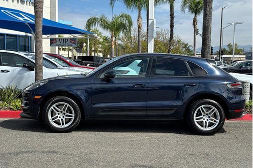 Blue 2019 Porsche Macan Macan