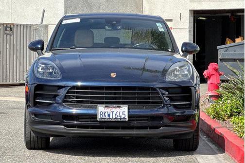Blue 2019 Porsche Macan Macan