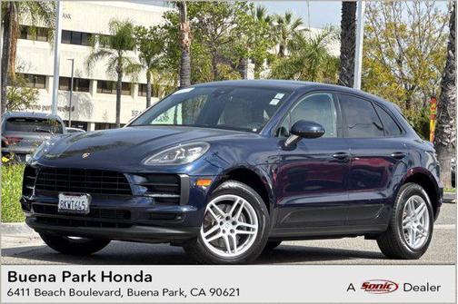 Blue 2019 Porsche Macan Macan