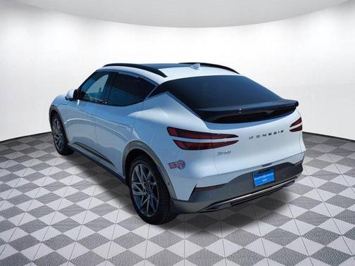 2024 Genesis GV60 Advanced AWD