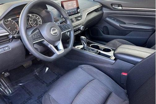 Gun Metallic 2024 Nissan Altima 2.5 SV