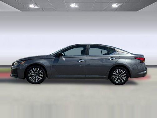 Gun Metallic 2024 Nissan Altima 2.5 SV