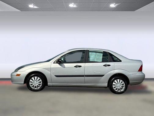 2004 Ford Focus LX