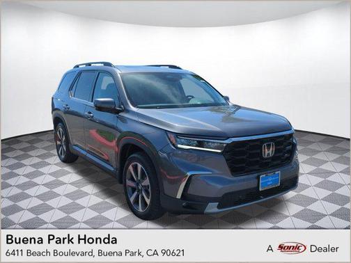 2025 Honda Pilot Touring 8-Passenger