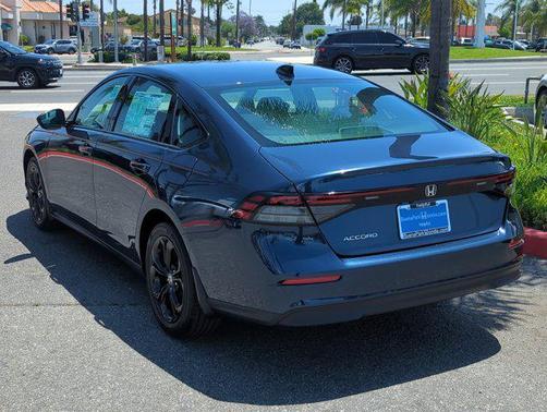 2025 Honda Accord Sport SE 1.5T