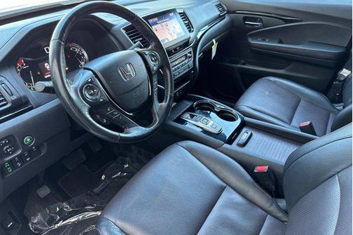 2023 Honda Ridgeline Black