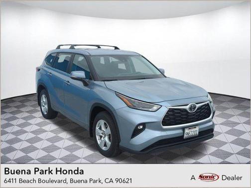2024 Toyota Highlander LE