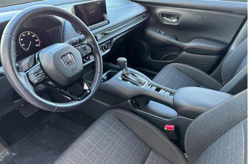 2025 Honda HR-V 2WD Sport