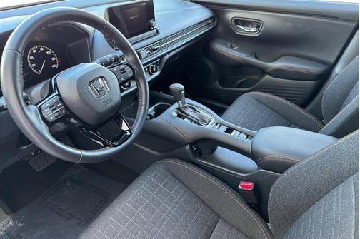2025 Honda HR-V 2WD Sport