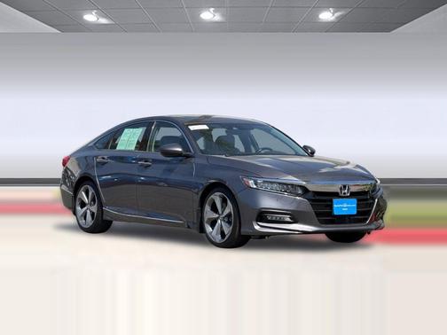 Modern Steel Metallic 2018 Honda Accord Touring 2.0T