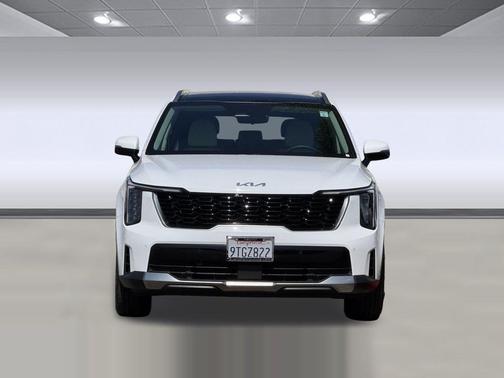 Glacial White Pearl 2025 Kia Sorento S
