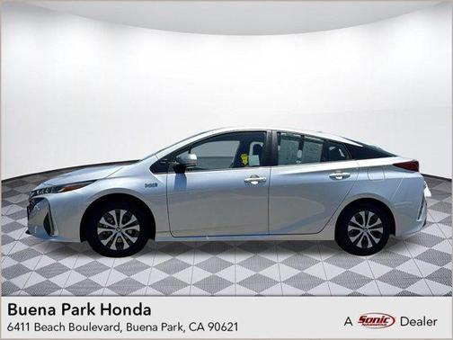 2022 Toyota Prius Prime LE