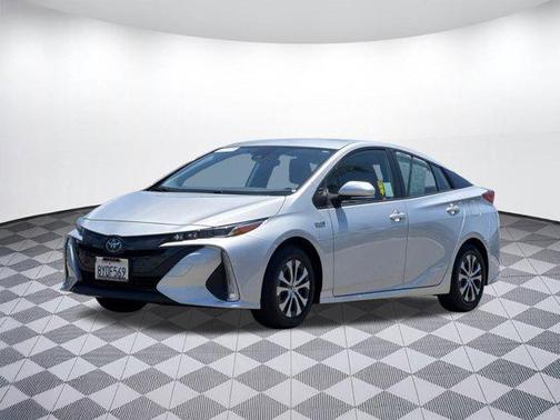 2022 Toyota Prius Prime LE