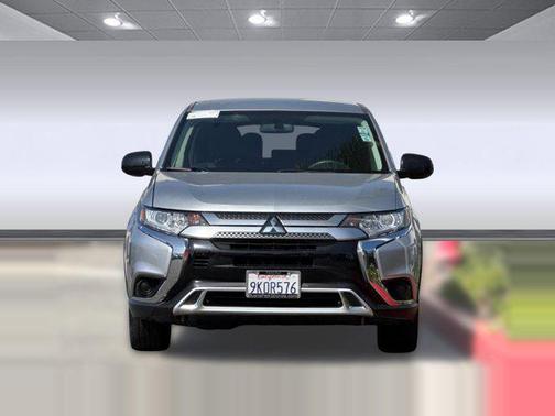 2020 Mitsubishi Outlander ES