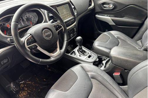 2018 Jeep Cherokee Latitude Plus