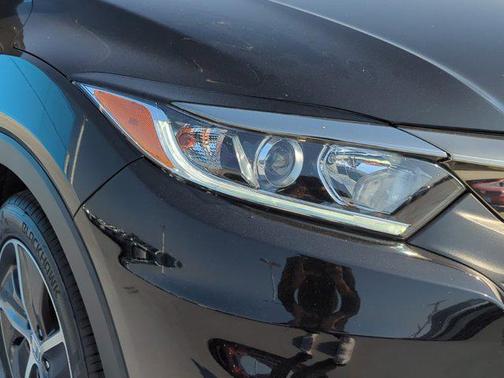 Crystal Black Pearl 2022 Honda HR-V EX
