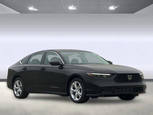 2025 Honda Accord LX 1.5T