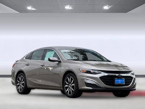 2024 Chevrolet Malibu FWD RS