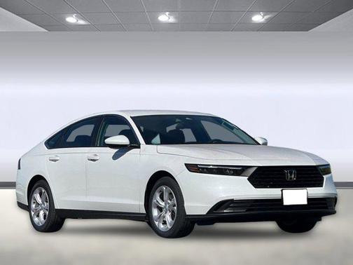 2025 Honda Accord LX 1.5T