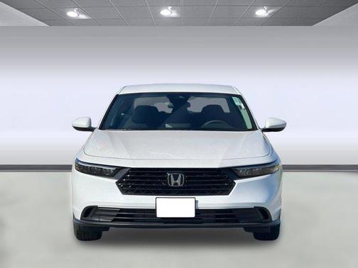 2025 Honda Accord LX 1.5T