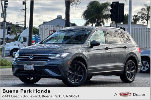 2023 Volkswagen Tiguan 2.0T SE