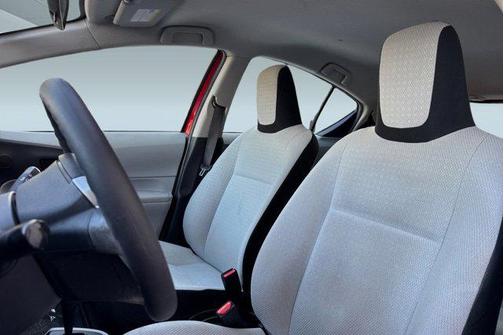 2014 Toyota Prius c Two