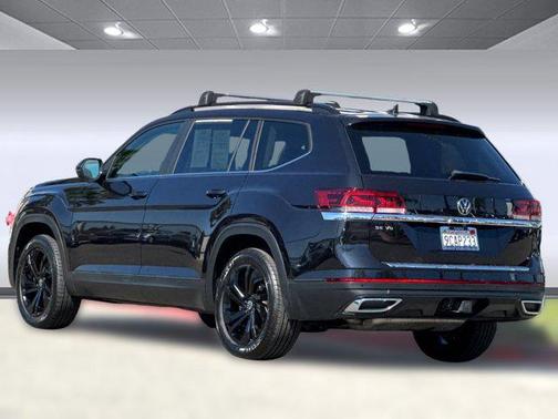 2022 Volkswagen Atlas 3.6L SE w/Technology