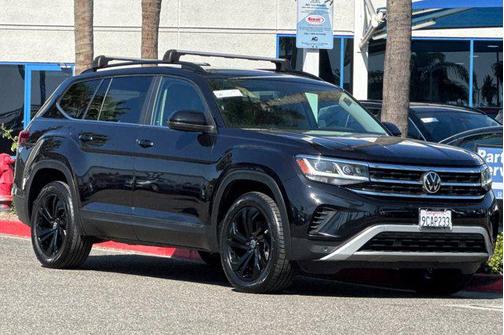 2022 Volkswagen Atlas 3.6L SE w/Technology