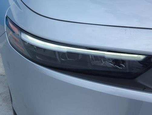 2025 Honda Accord LX 1.5T
