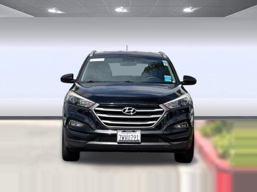 Ash Black 2016 Hyundai TUCSON SE