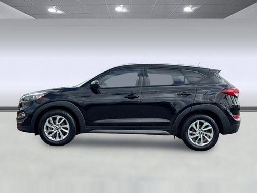 Ash Black 2016 Hyundai TUCSON SE