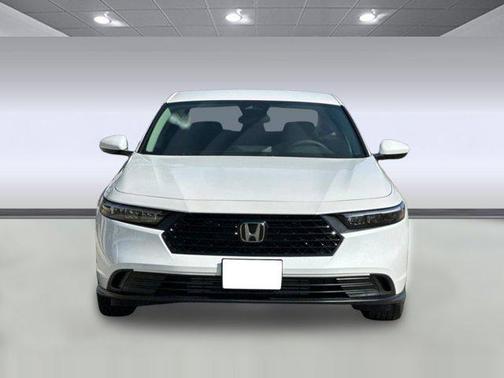 Platinum White Pearl 2026 Honda Accord LX 1.5T