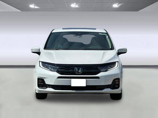 Platinum White Pearl 2026 Honda Odyssey EX-L