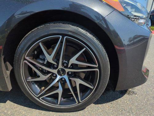 2022 Kia Stinger GT-Line