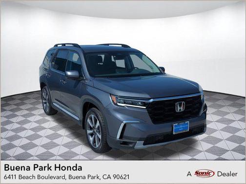 2025 Honda Pilot Touring 8-Passenger