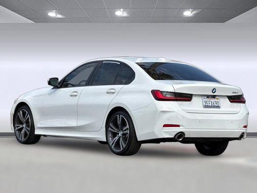 2023 BMW 330 330i