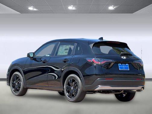 2026 Honda HR-V 2WD Sport