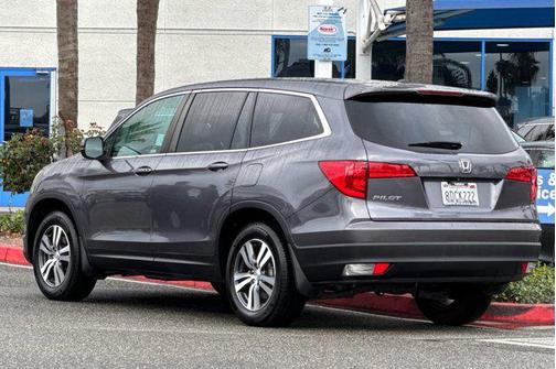 2018 Honda Pilot EX