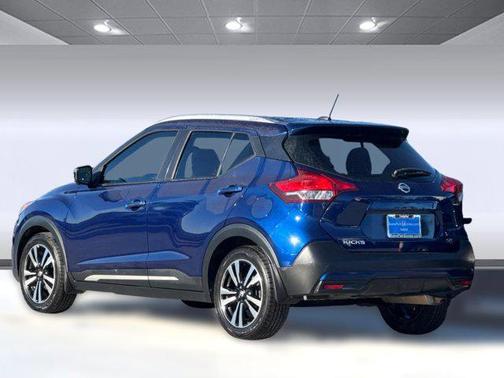 2019 Nissan Kicks SR