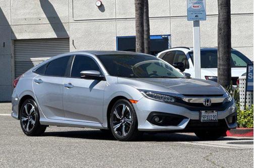 2018 Honda Civic Touring