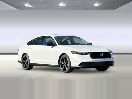 Platinum White Pearl 2026 Honda Accord SE