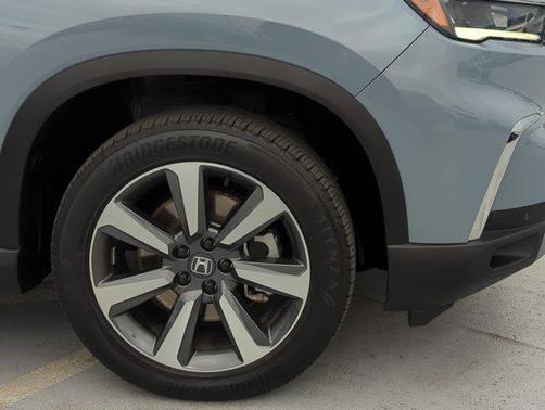 2024 Honda Pilot Elite