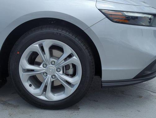 2025 Honda Accord LX 1.5T