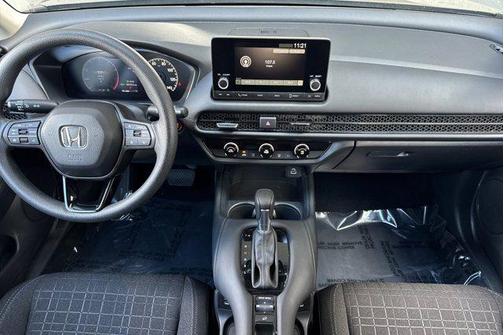 Modern Steel Metallic 2025 Honda HR-V LX