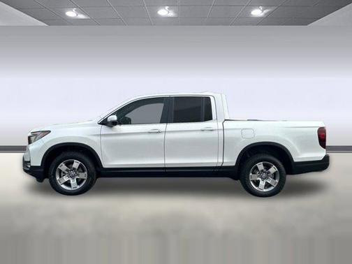 Platinum White Pearl 2026 Honda Ridgeline RTL